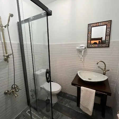 Hotel Nadide Breakfast&room *